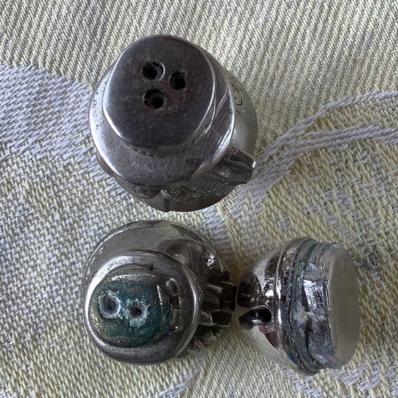 Snowman Miniature Salt and Pepper Lenox - Picture 5 of 7